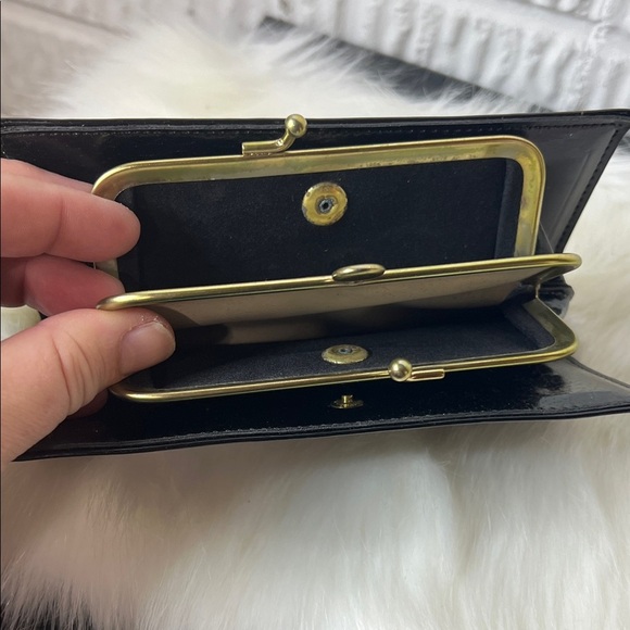 Vintage Black Floral Women's Wallet - Picture 5 of 5